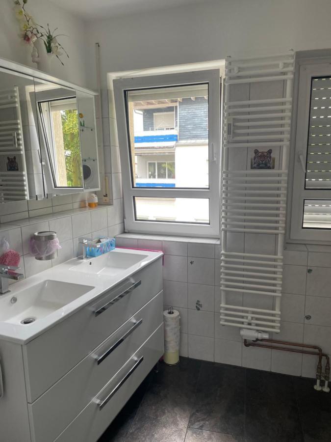 Moeblierte Wohnung Fuer Geschaeftsreisen/Ferienwohnung Plauen Stadtmitte 외부 사진